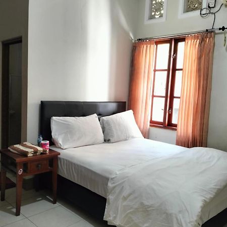 Nakula Familiar Inn دنباسار المظهر الخارجي الصورة